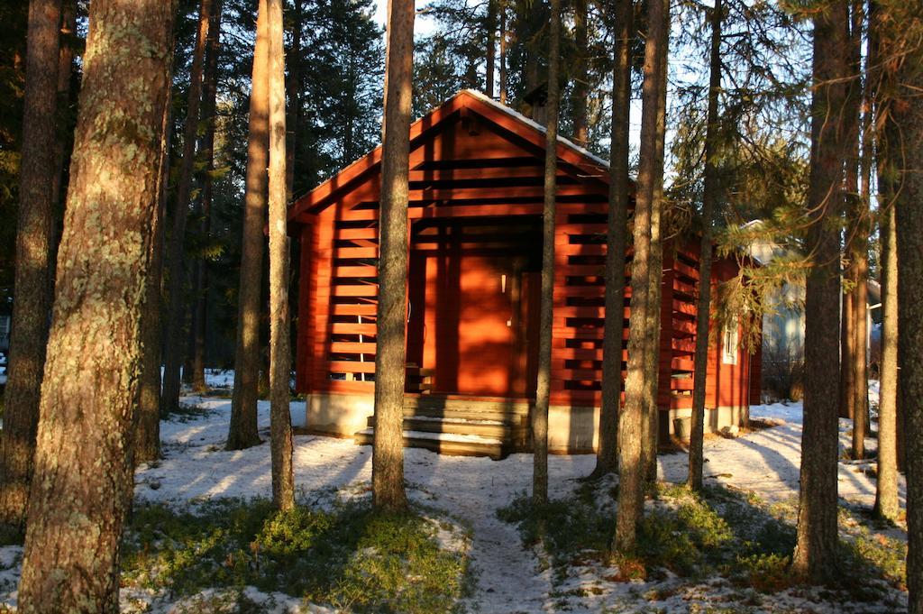 Hotel Lohijaerven Eraekeskus à Lohijärvi Extérieur photo