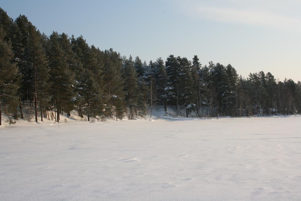 Hotel Lohijaerven Eraekeskus à Lohijärvi Extérieur photo